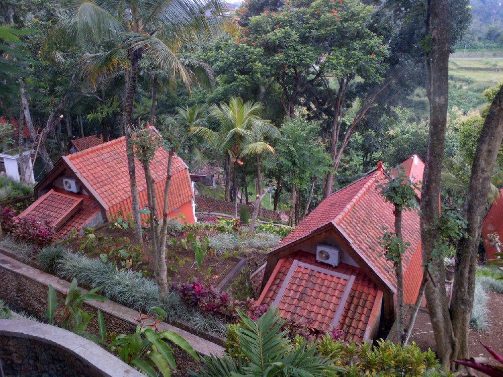 Hotel Tidar Malang Exterior foto